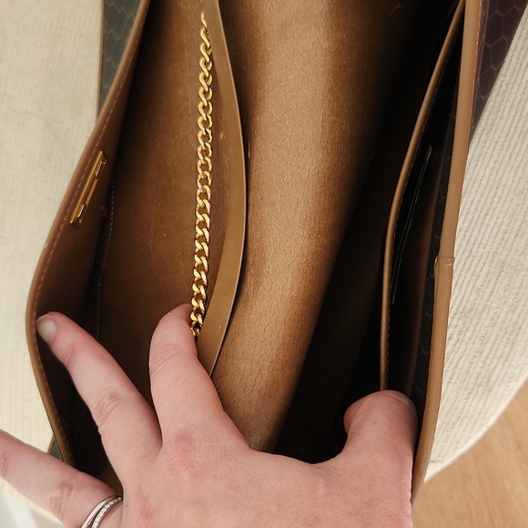 DIOR authenticated Christian Dior Honeycomb Chain Bag - Picture 7 of 10